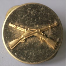 Infantry enlisted collar badge 