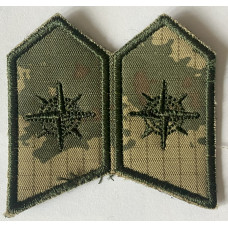 Star & Target design army collar patches
