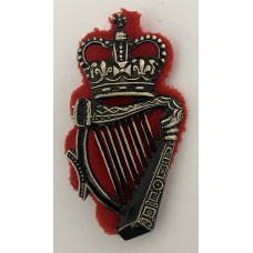 Royal Ulster Constabulary cap badge Royal Ulster Constabulary cap badge