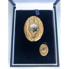 Japanese Police Meritorious Service Badge & miniature