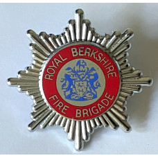 Royal Berkshire Fire Brigade cap badge 