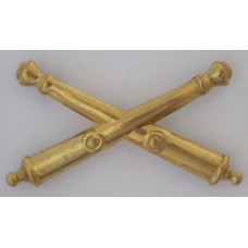 Field Artillery post 1907 officer's collar badge 