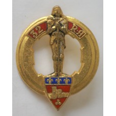 32nd Artillery Regiment unit badge 