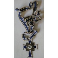 Mother's Cross in bronze (3rd class)