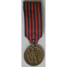 1940-45 Volunteer Medal, miniature version 