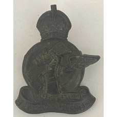 Q Service Corps cap badge