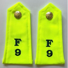 Irish Garda Siochana police high visibility shoulder straps 