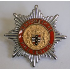 Bedfordshire Fire Service cap badge 